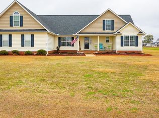 86 Hunters Ridge Trl, Dunn, NC 28334