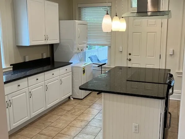 5713 Callowhill St APT 3, Pittsburgh, PA 15206