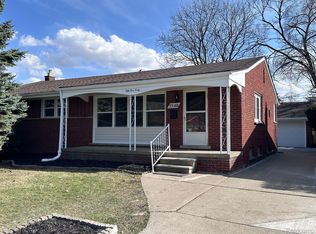 5540 Streefkerk Dr, Warren, MI 48092