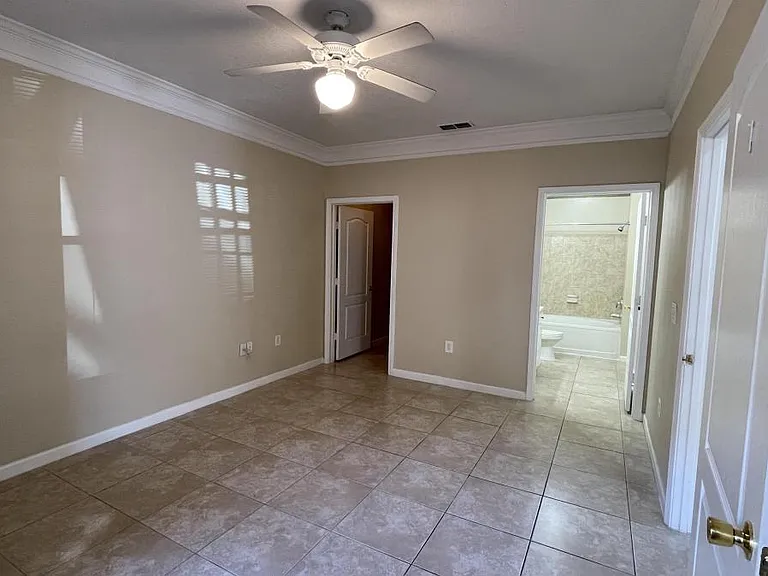 17954 Villa Creek Dr — Photo 11