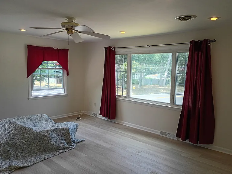 317 Frances Ave — Photo 13