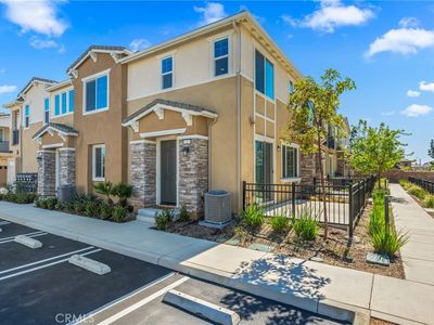 16571 Wyndham Ln #2, Fontana, CA, 92336