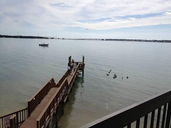 Dock