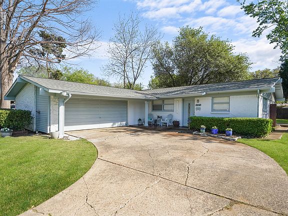 2nd image of 3218 Modella Ave