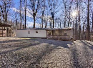 109 Whisperridge Ct, Moneta, VA 24121