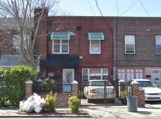 10218 187th St, Hollis, NY 11423