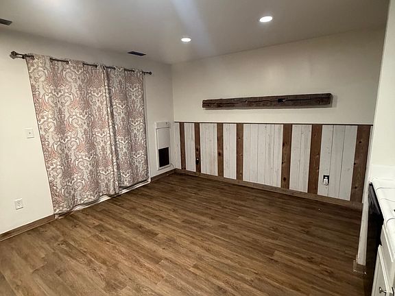 4th image of 510 Mallory Cir