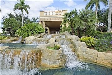 3rd image of 12180 Toscana Way