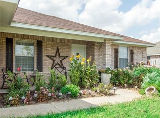 2083 Griffith Rd, Terrell, TX 75160