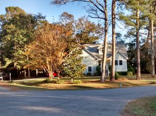 711 Winsor Pl, Kitty Hawk, NC 27949