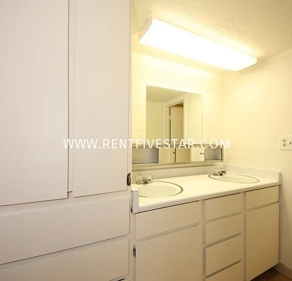 809 S 4th Ave #2 — Photo 6