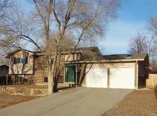 4046 Valley Dr, Pueblo, CO 81008