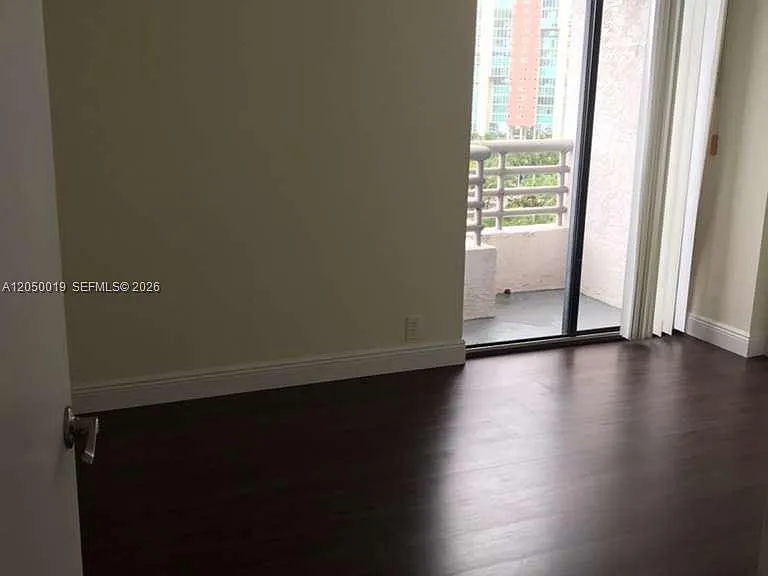 3300 NE 191st St #1412 — Photo 15
