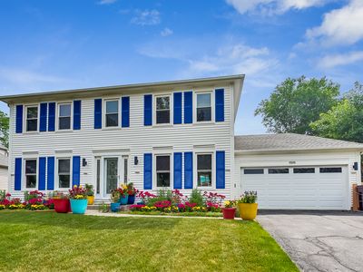 1945 Franklin Ct, Gurnee, IL, 60031