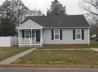 218 Plumtree Ave, Colonial Heights, VA 23834