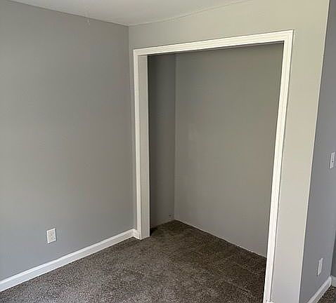 4th image of 917 James Ave