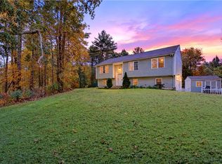 34 A Old Danielson Pike, North Scituate, RI 02857