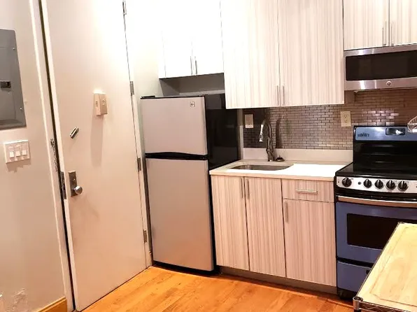 479 Classon Avenue image 1 of 5