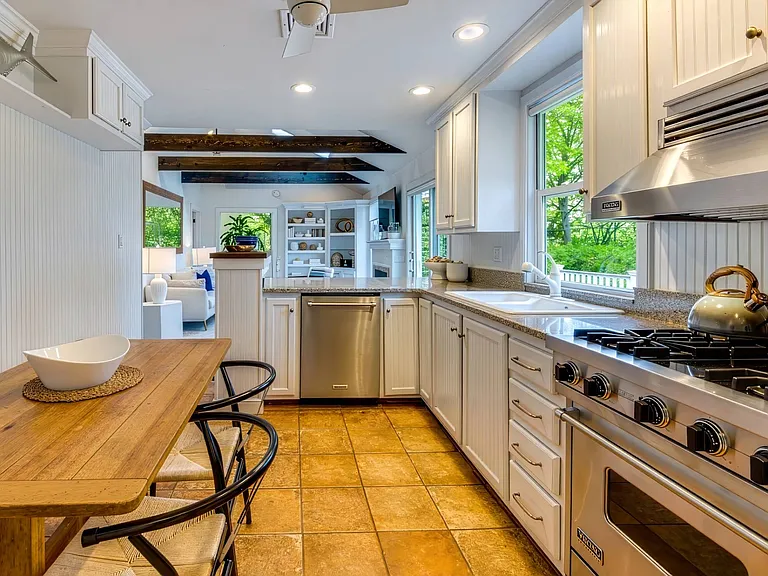 6 Wickatuck Dr — Photo 13