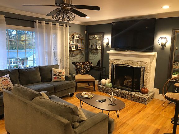 1 of 3 LIVING SPACES