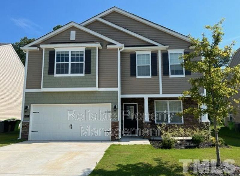 1st image of 427 N Great White Way