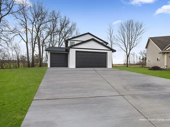 538 Leisgang Ct, Seymour, WI 54165