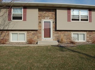 20 19th Ave NW, Rochester, MN 55901