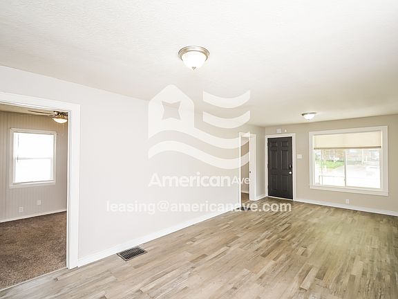 3-Living Room