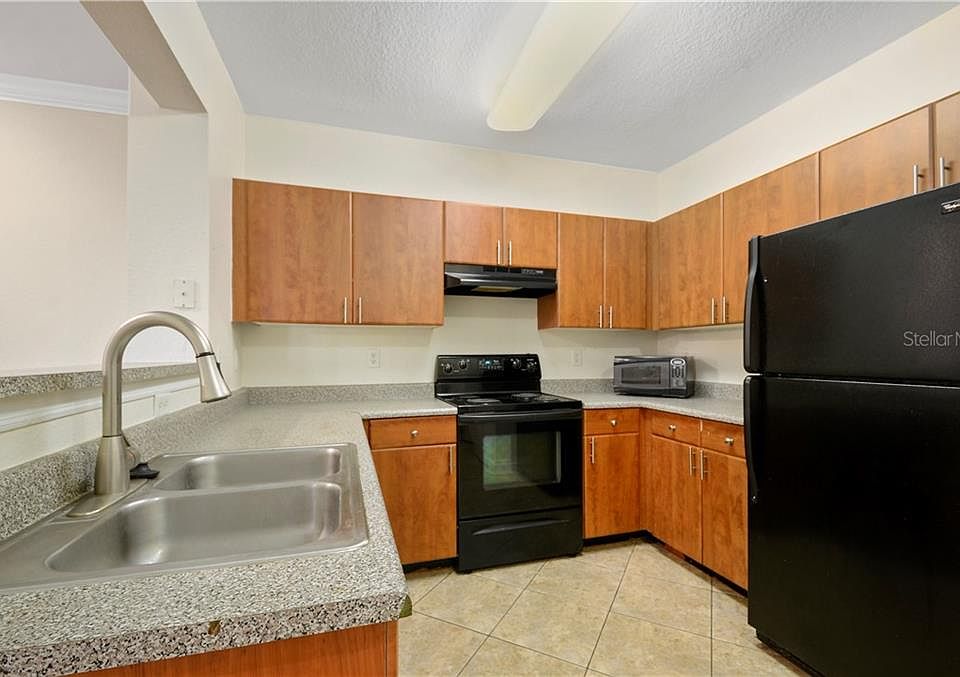 1st image of 206 E South St Unit 6017