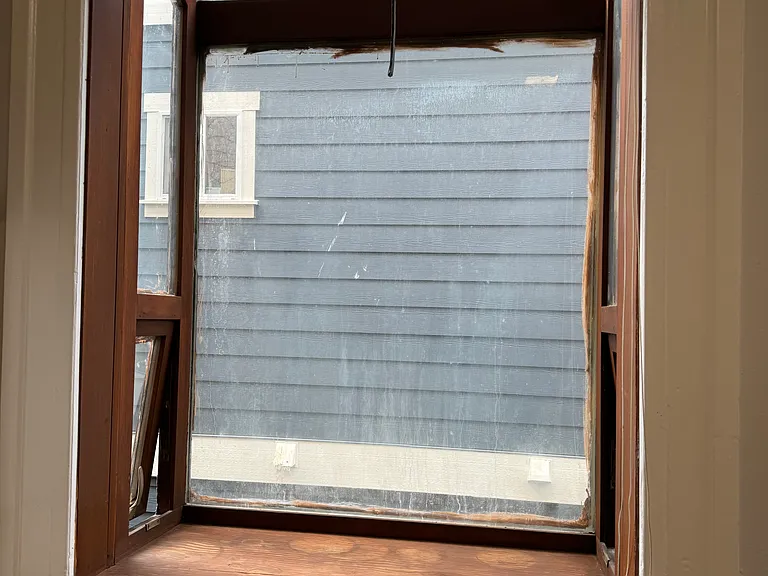 Garden window