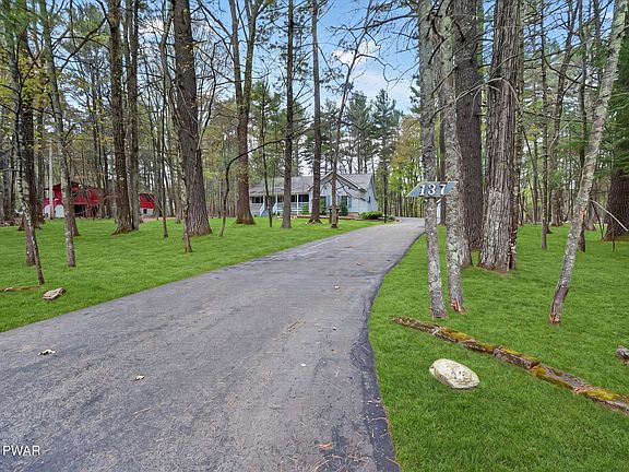 2nd image of 137 Mulberry Dr