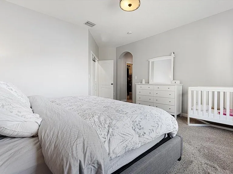 2316 SW 127th Ave — Photo 18