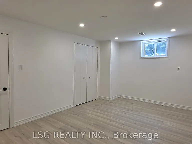 81 Norgrove Cres — Photo 26