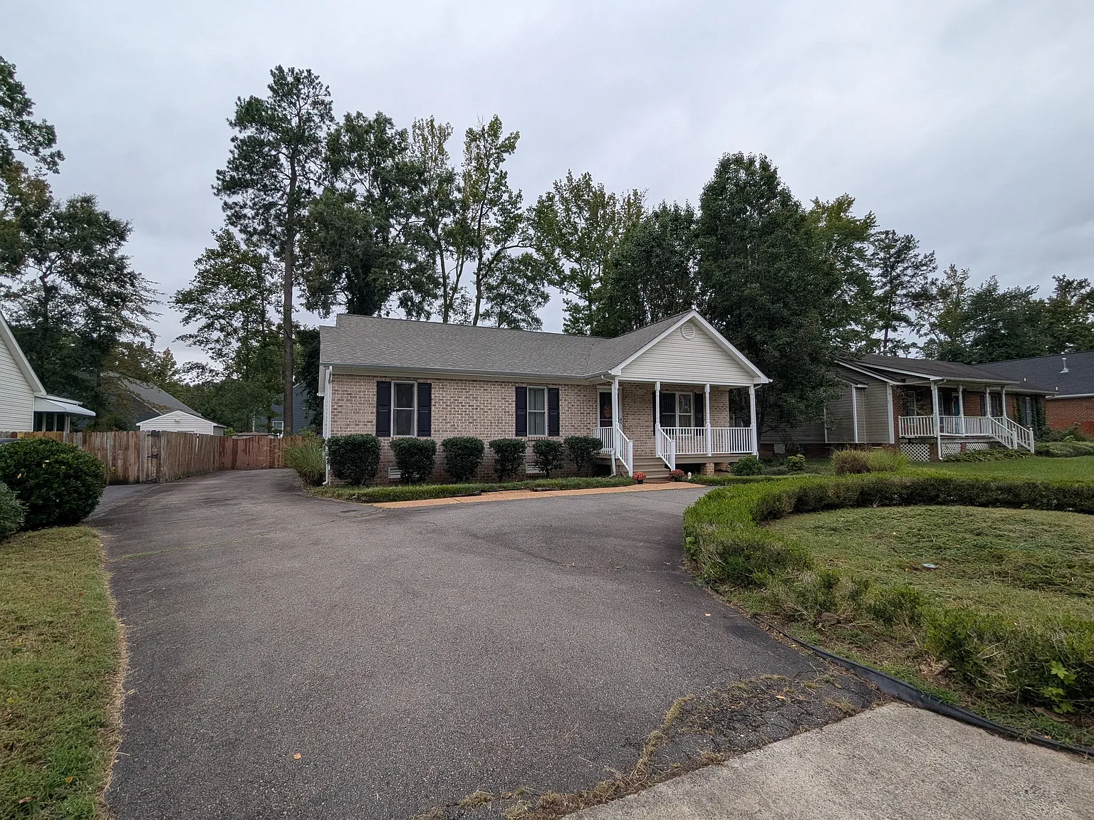 3 bed, 1464 sqft, $2,150 — Photo 1