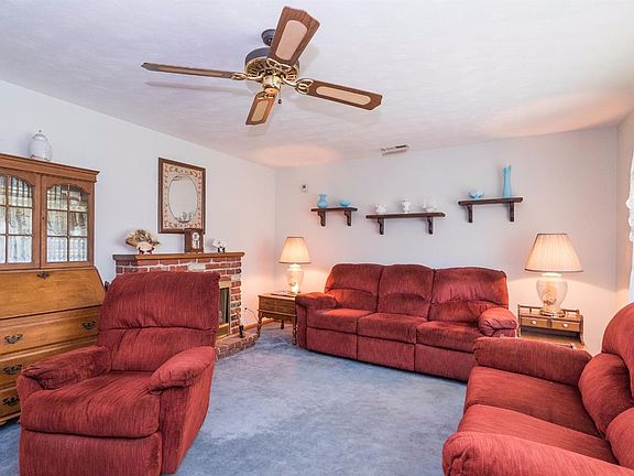 4th image of 2209 Homesite Dr