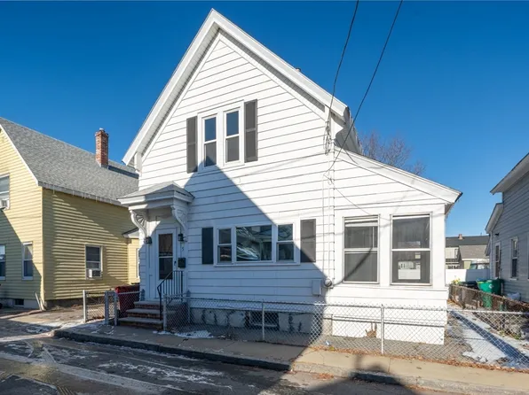 5 Puffer Ave, Lowell, MA 01850