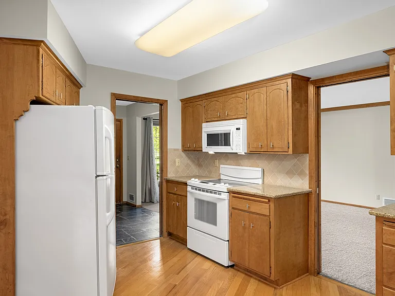 7410 Oaklawn Ave — Photo 14