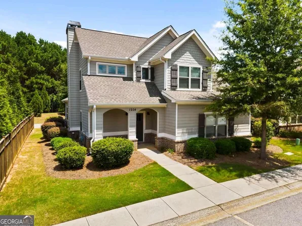 1204 Meeting St, Watkinsville, GA 30677