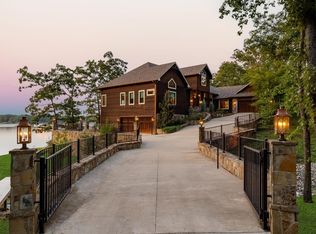 353 E Eldorado Dr, Scroggins, TX 75480