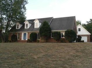 102 Fox Ridge Dr, Athens, TN 37303