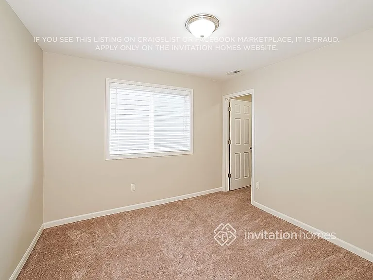 8114 164th St E — Photo 11