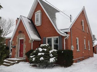 117 Queensway Dr, Brantford, ON N3R 4X1