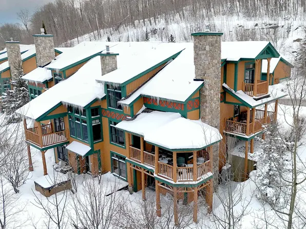 6C Cranberry Court, Stratton, VT 05155