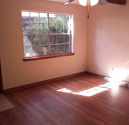 3rd image of 4200 Eureka St APT F