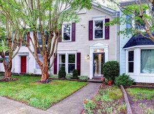 404 Arabian Cir, Yorktown, VA 23693