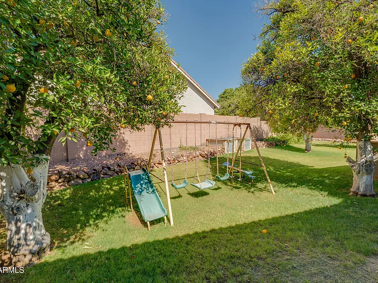 4335 E Fox Cir — Photo 58