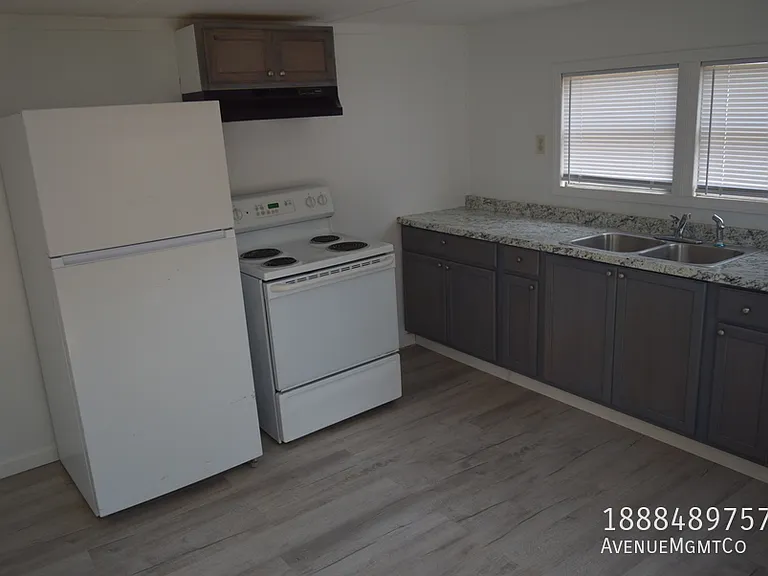 715 23rd St NW #7 — Photo 3
