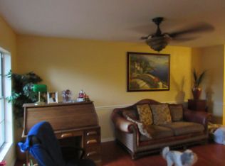 19252 Blount Rd, Lutz, FL 33558