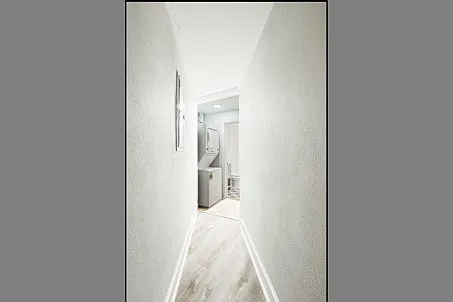 2 bed, 900 sqft, $1,100 — Photo 2