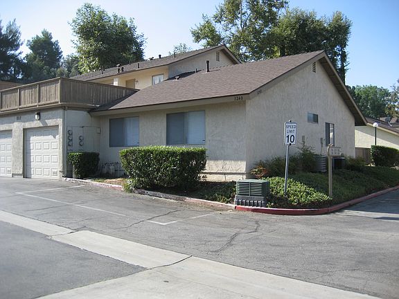 Attached Garage